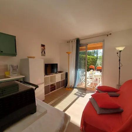 Saint-raphael, La Peguiere, 2 Petites Chambres, Apartment